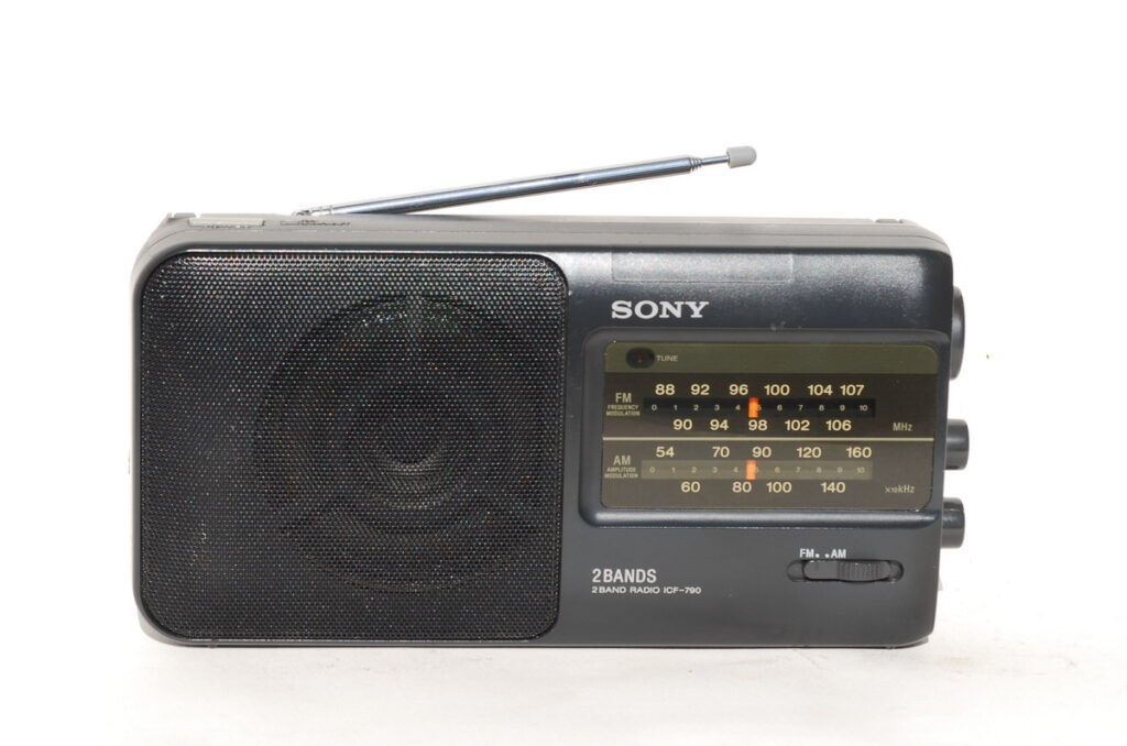Sony ICF 790